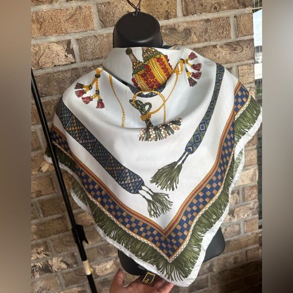 Vintage FENDI 100% Silk Scarf Tassel Rope Print 35x33” - Picture 8 of 14
